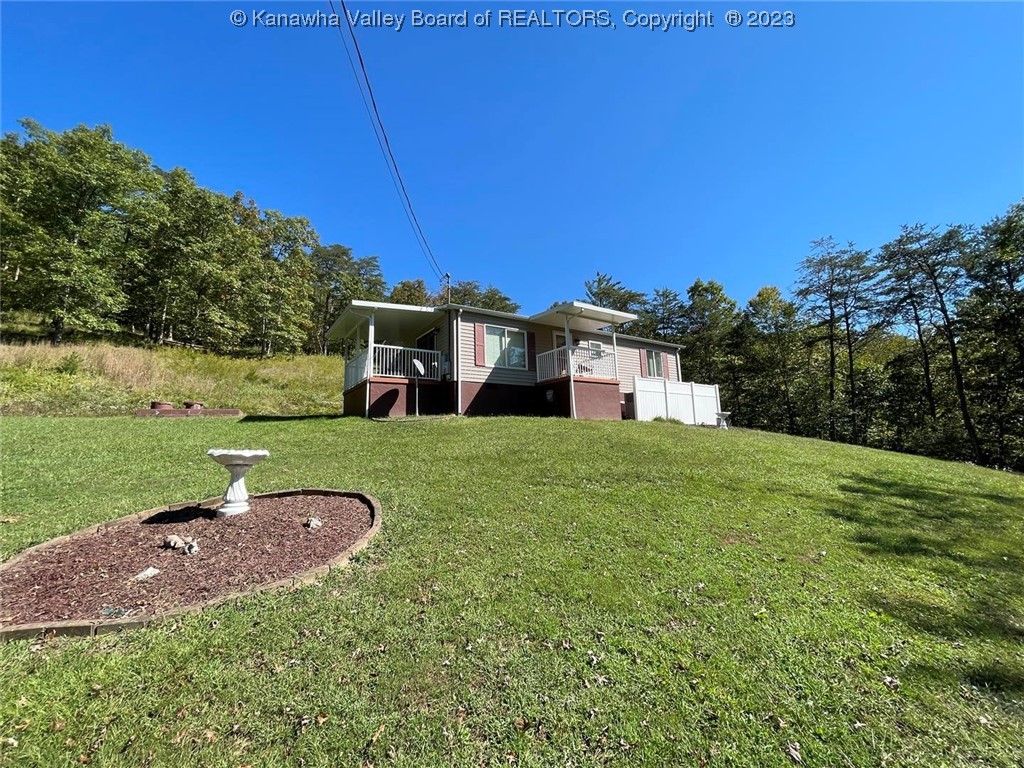 987 Upper Gore Addition Road Tornado, WV 25202 - Photo 10 of 49 Gallery Image 10
