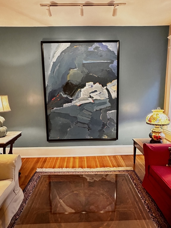 24 Beaufort Road, Unit 3 Boston, MA 02130 - Photo 6 of 32 a view of a living room