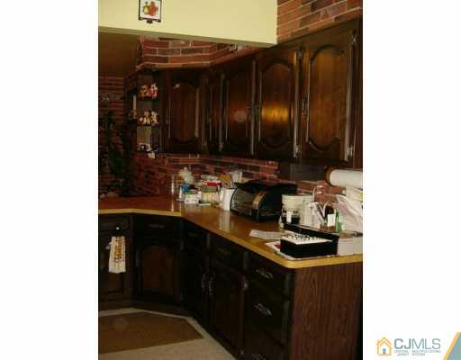 61 Gage Road East Brunswick, NJ 08816 - Photo 2 of 4 Gallery Image 2