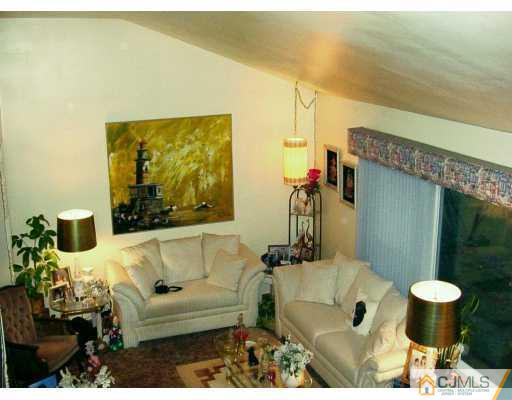 61 Gage Road East Brunswick, NJ 08816 - Photo 4 of 4 Gallery Image 4