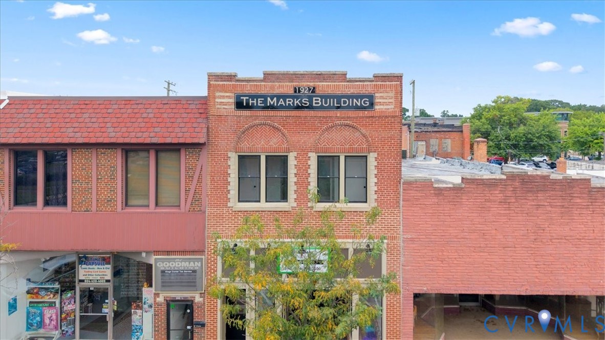 207 East Broadway, Unit B Hopewell, VA 23860 - Photo 21 of 27 a front view of a building