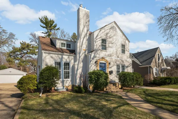 $875,000 | 3913 Kipling Avenue, St. Louis Park, MN 55416