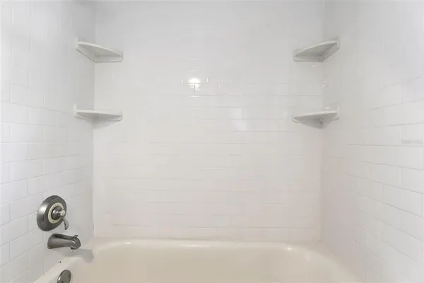 $2,950 | 2518 Weber Street, Orlando, FL 32803