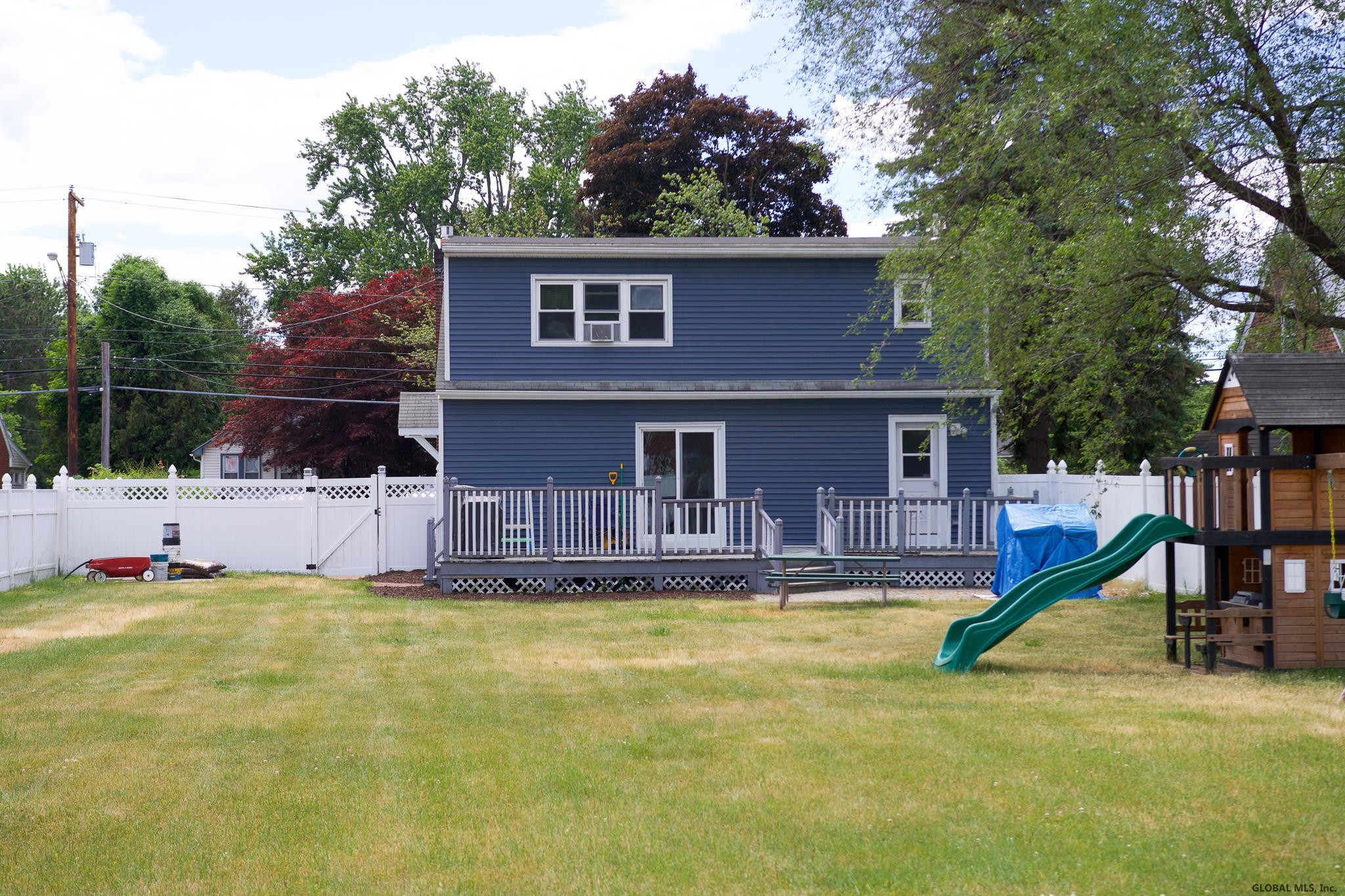 2149 Curry Road Rotterdam, NY 12303 - Photo 4 of 63 Photo 4