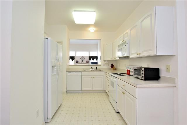 3401 Anderson Road, Unit 5 Antioch, TN 37013 - Photo 2 of 16 Kitchen