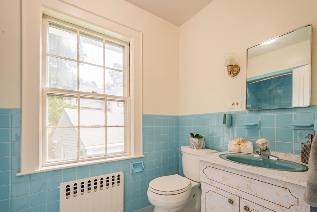 20 Highland Avenue Lexington, MA 02421 - Photo 33 of 42