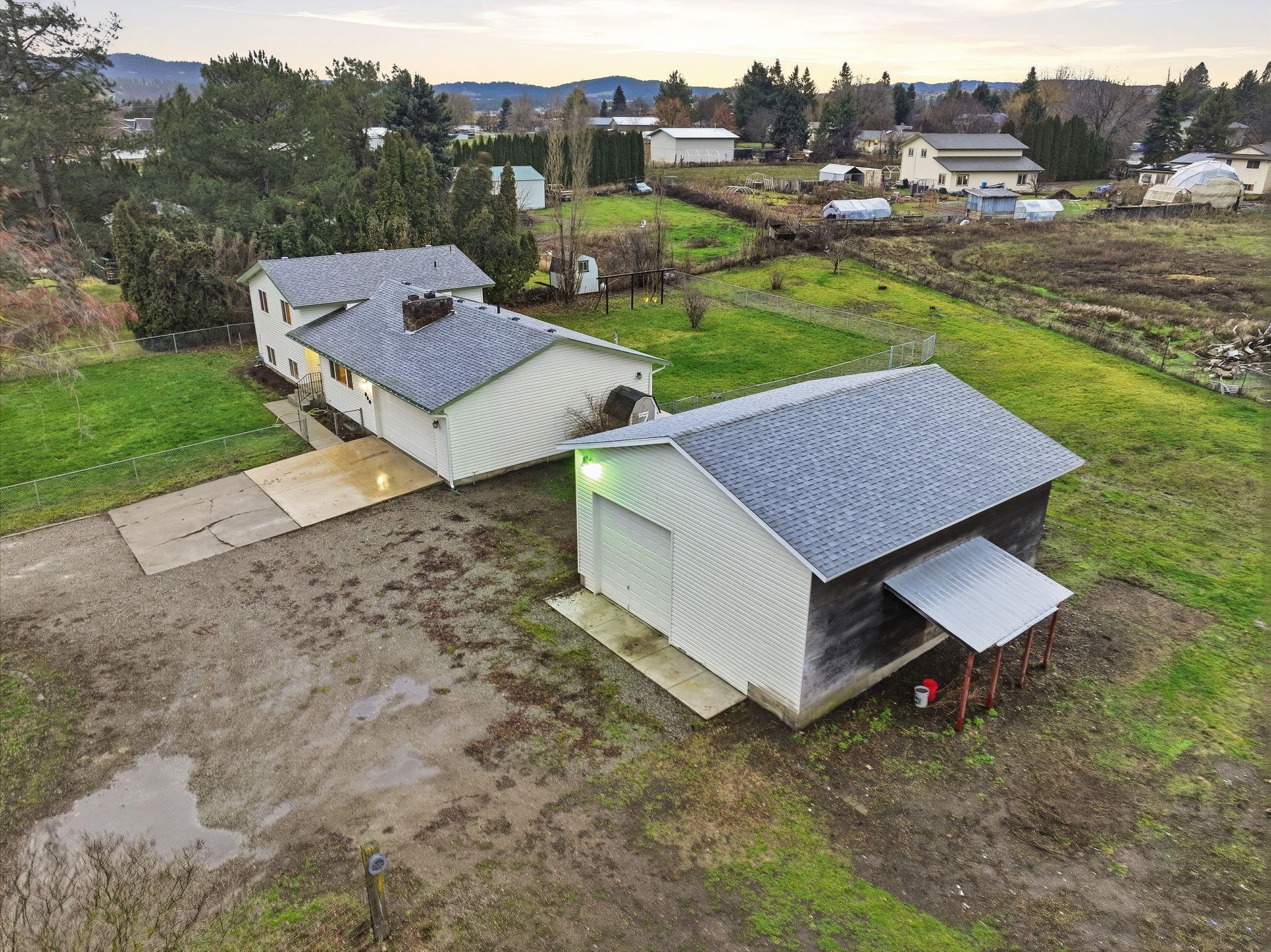 414 South Henry Road Greenacres, WA 99016 - Photo 44 of 49