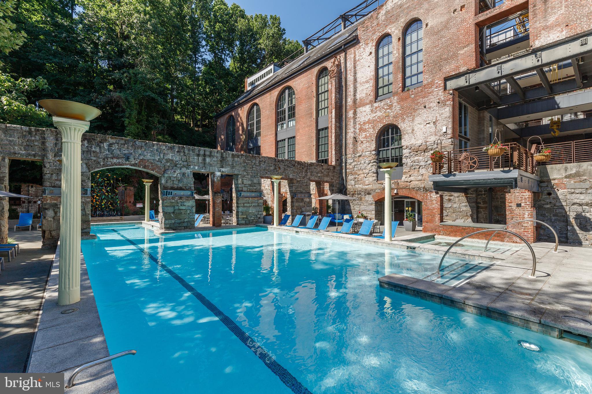 2007 Clipper Park Road, Unit 121 Baltimore, MD 21211 - Photo 9 of 34 Fabulous pool area