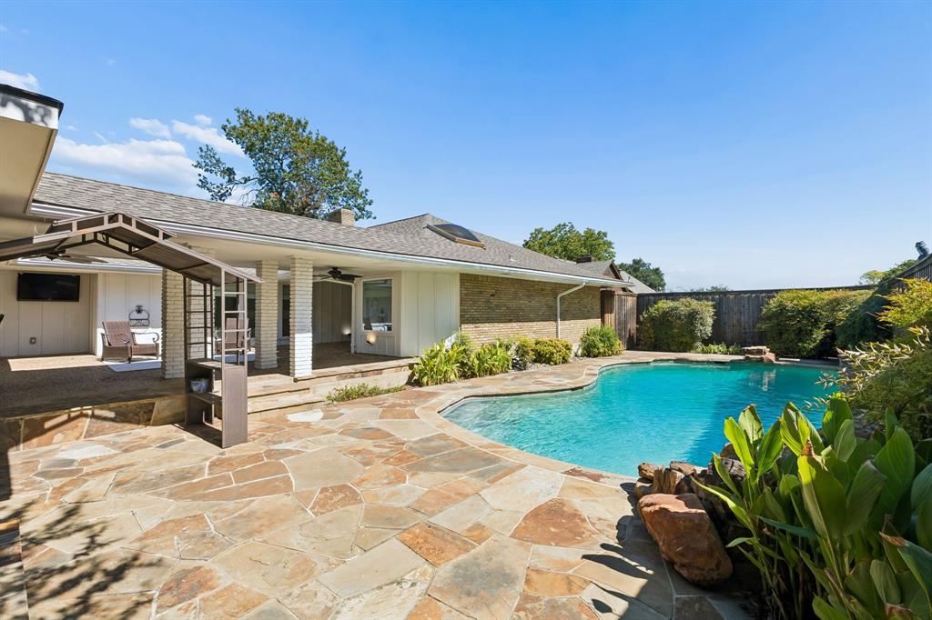 7148 Roundrock Road Dallas, TX 75248 - Photo 32 of 34 Gallery Image 32