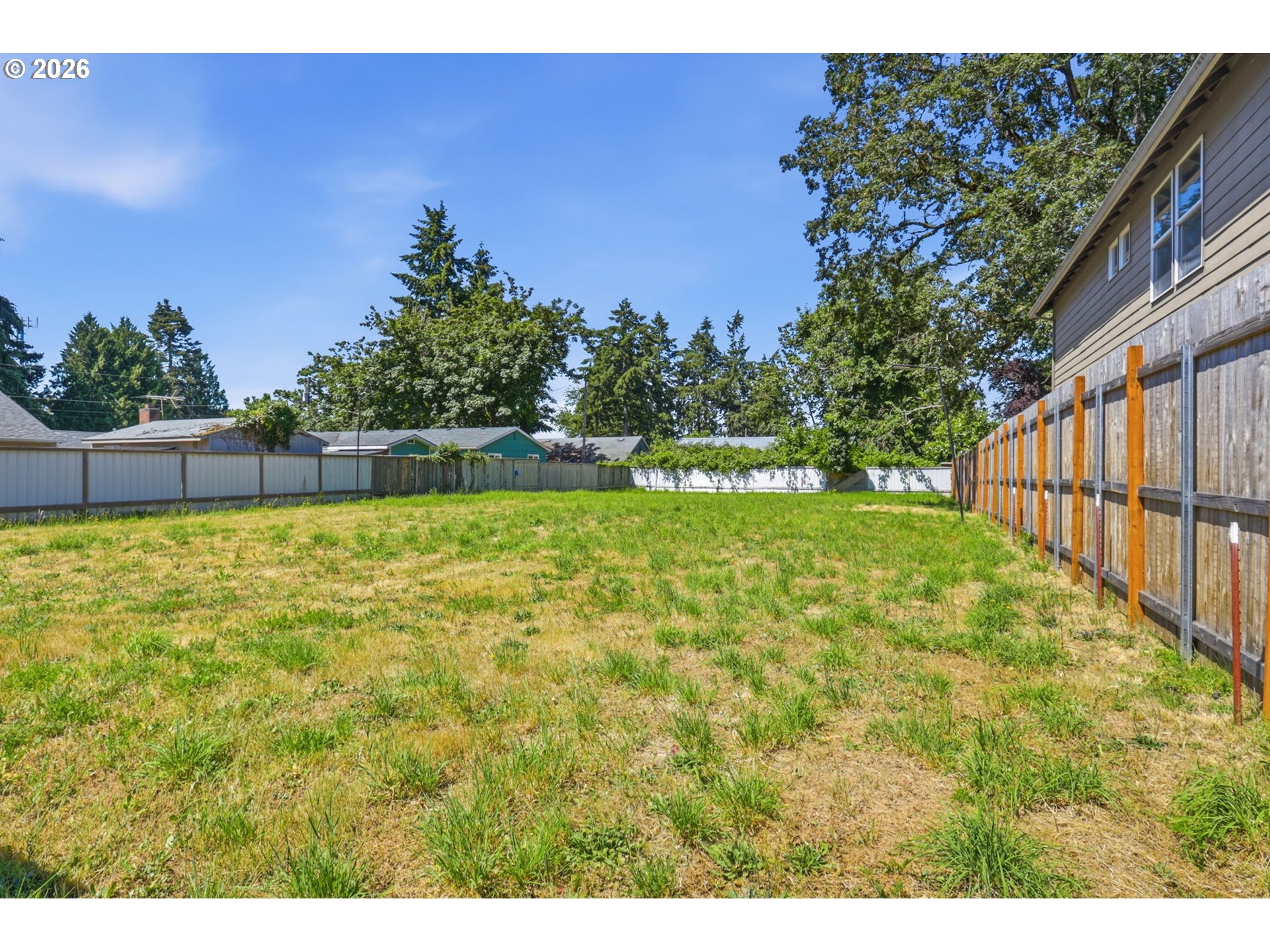 14305 Southeast River Road Milwaukie, OR 97267 - Photo 31 of 36