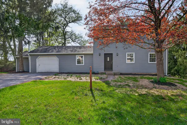 $375,000 | 25 Mulligan Drive, Etters, PA 17319