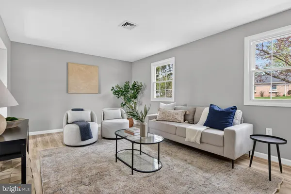 $375,000 | 25 Mulligan Drive, Etters, PA 17319