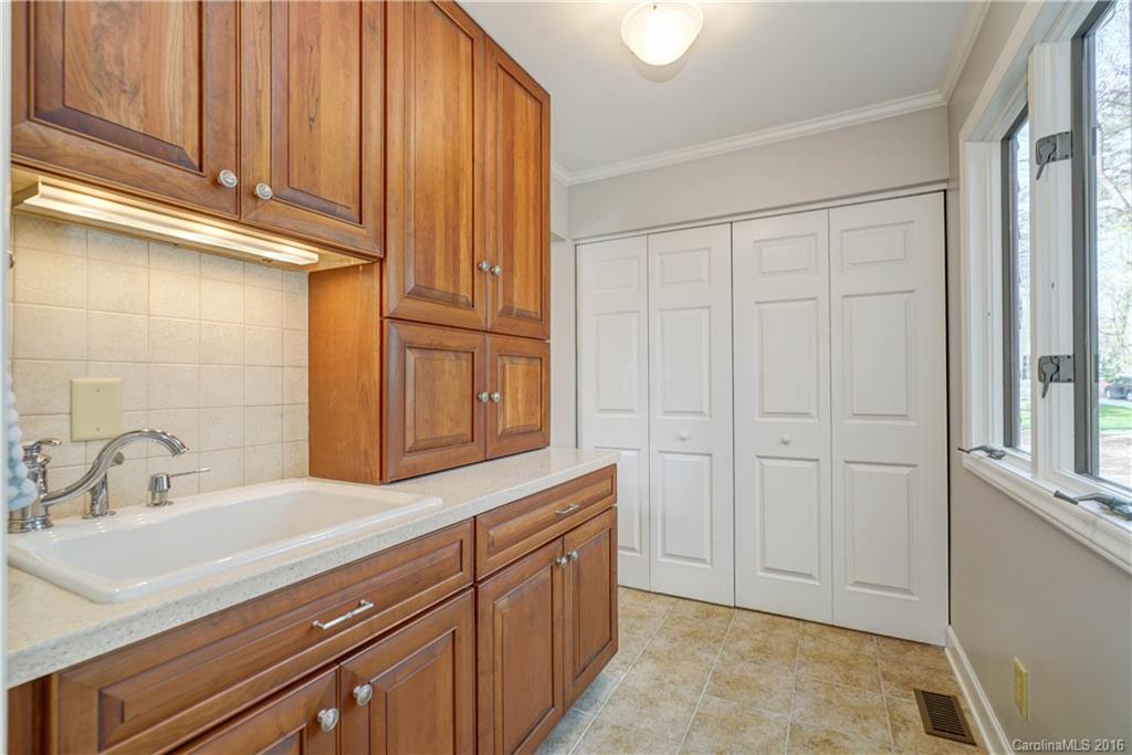 232 Grey Road Davidson, NC 28036 - Photo 11 of 24 Gallery Image 11