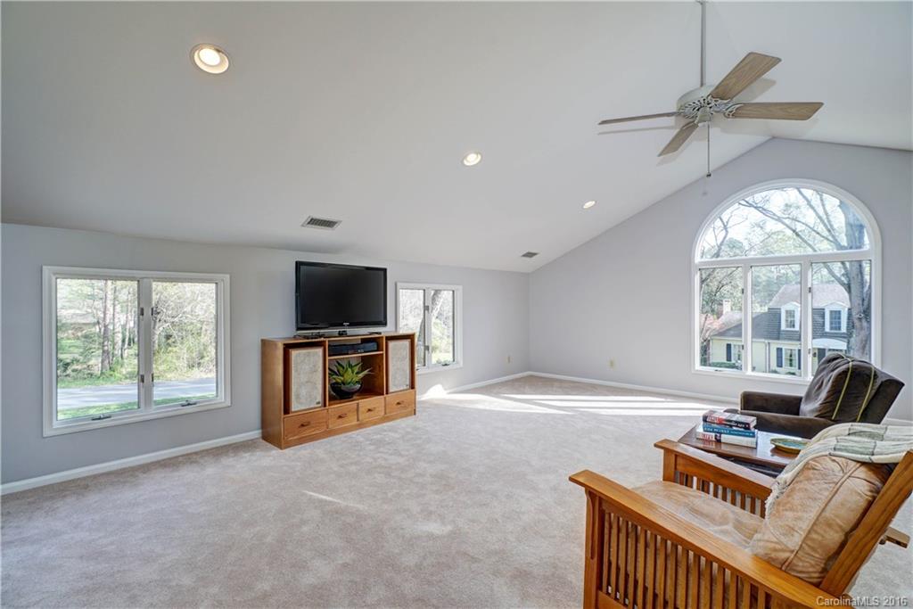 232 Grey Road Davidson, NC 28036 - Photo 19 of 24 Gallery Image 19