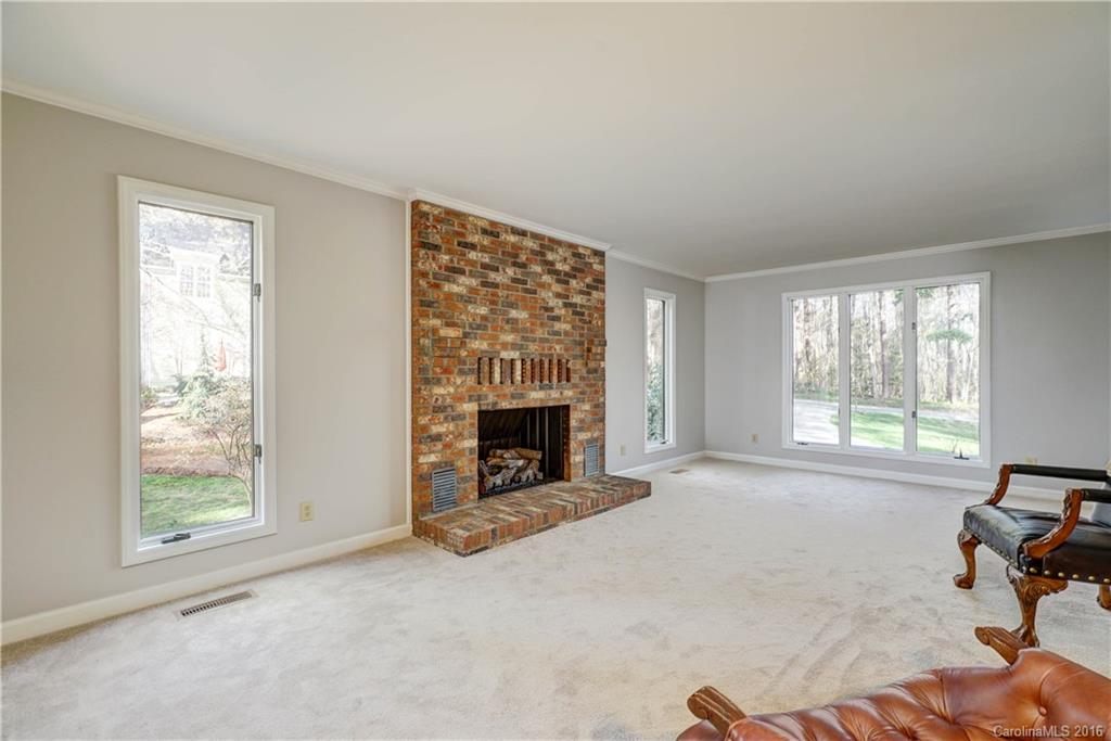 232 Grey Road Davidson, NC 28036 - Photo 4 of 24 Gallery Image 4