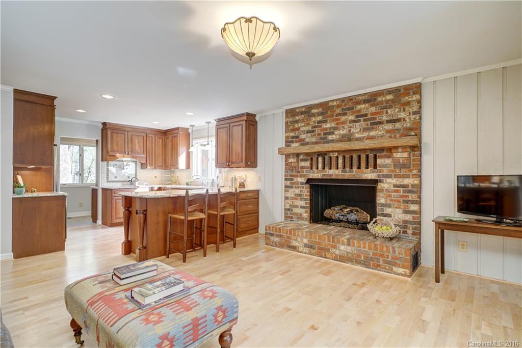 232 Grey Road Davidson, NC 28036 - Photo 7 of 24 Gallery Image 7