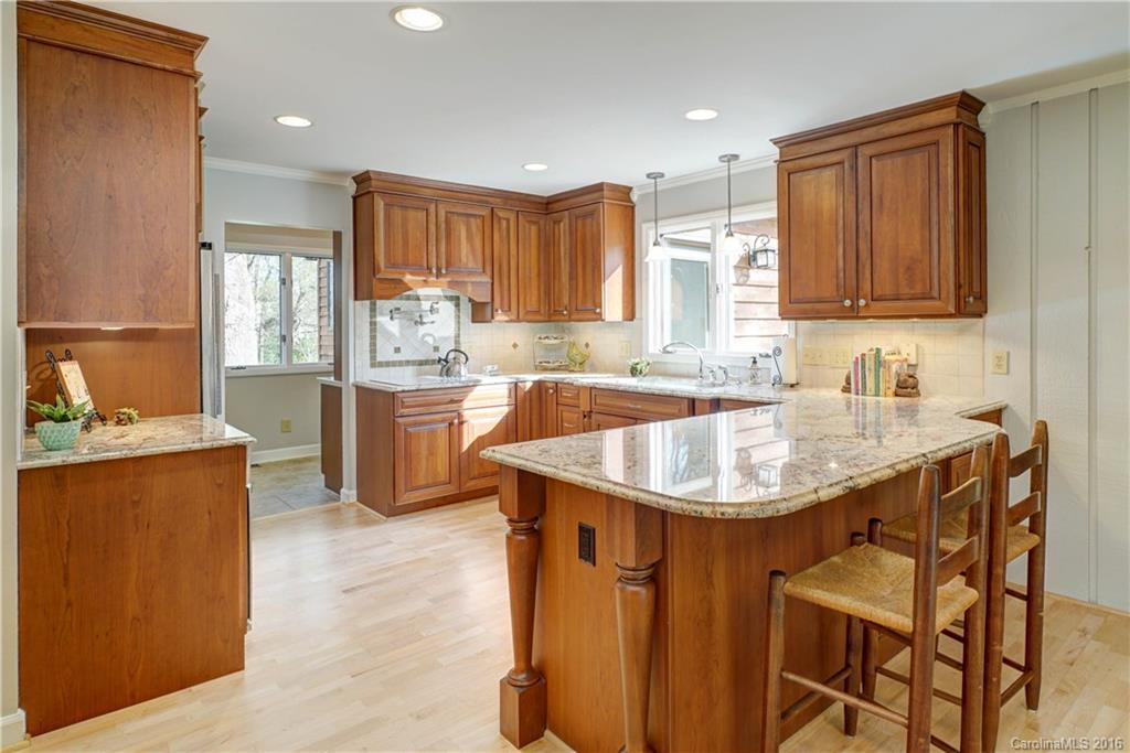 232 Grey Road Davidson, NC 28036 - Photo 9 of 24 Gallery Image 9