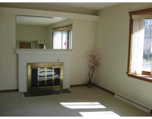 56 Devon Road Norwood, MA 02062 - Photo 10 of 17 Gallery Image 10