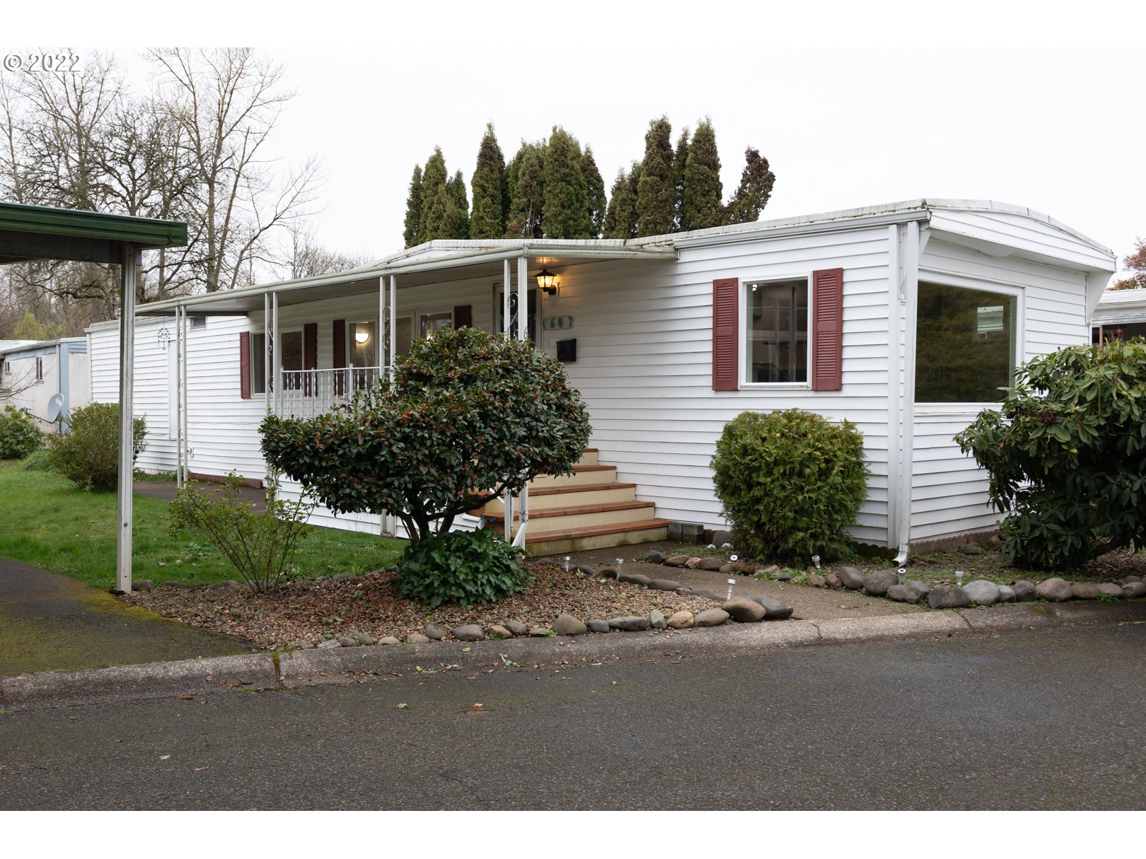 1475 Green Acres Road, Unit 60 Eugene, OR 97408 - Photo 1 of 12 Gallery Image 1