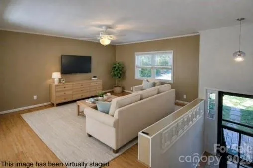 $775,000 | 2678 Lake Shore Road South, Denver, NC 28037