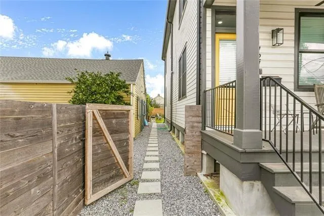 $1,300,000 | 3400 Dauphine Street, New Orleans, LA 70117