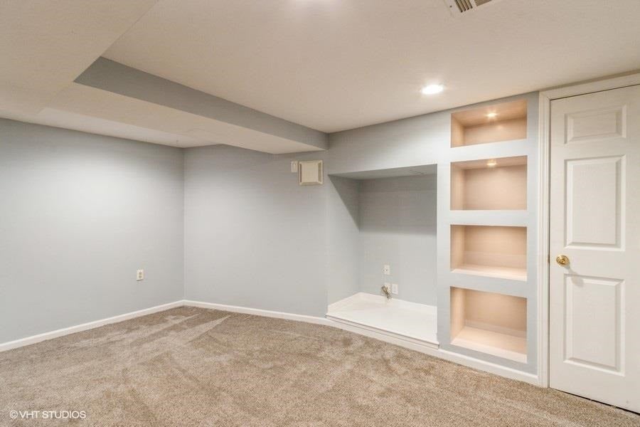 1824 Racine Avenue Northeast Solon, IA 52333 - Photo 12 of 20 Gallery Image 12