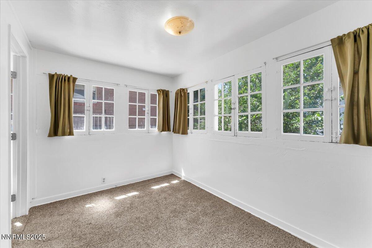 1145 Seminary Avenue Reno, NV 89503 - Photo 22 of 33 26-1145 Seminary Ave Reno NV 89503 (25 o