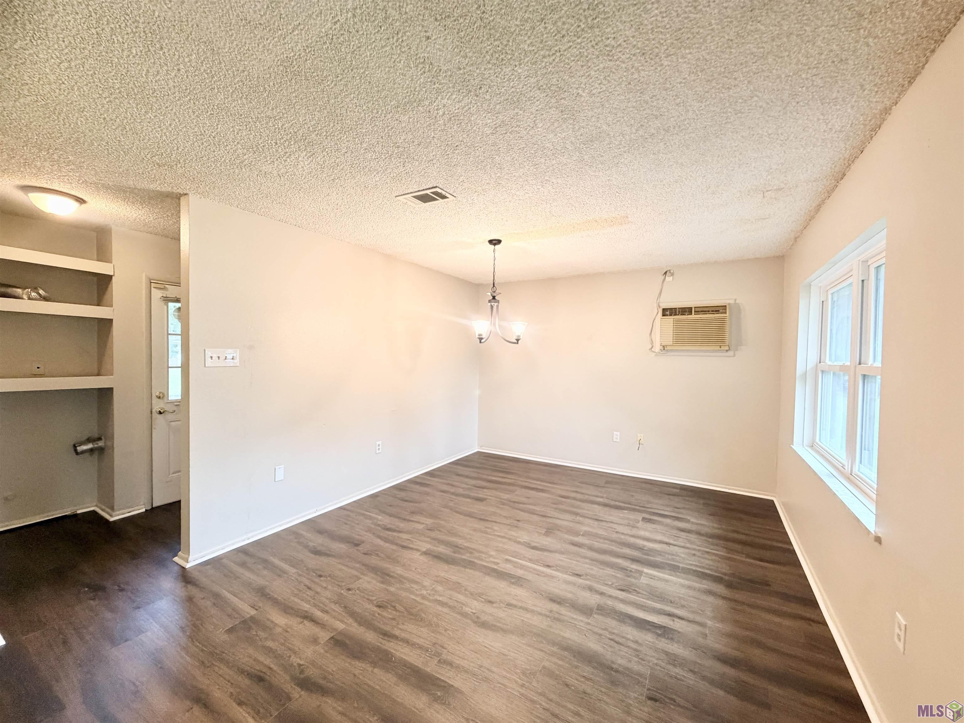 11675 Sewanee Drive Baton Rouge, LA 70816 - Photo 8 of 15 Gallery Image 8