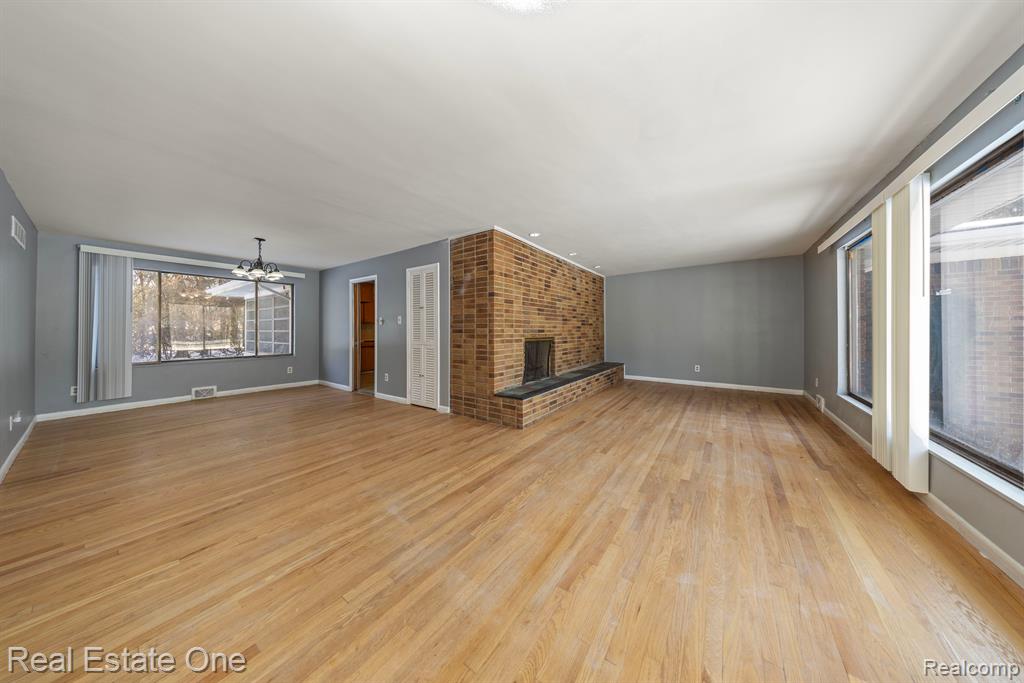 23600 Evergreen Road Southfield, MI 48075 - Photo 3 of 40 Gallery Image 3