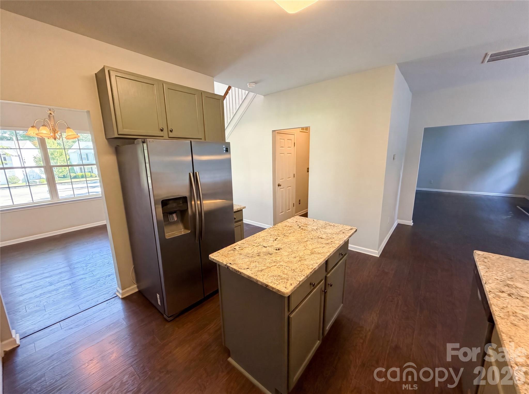 2007 Turtle Point Road Charlotte, NC 28262 - Photo 8 of 26
