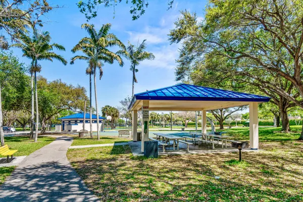 $470,000 | 69 Kingfisher Way, Boynton Beach, FL 33436