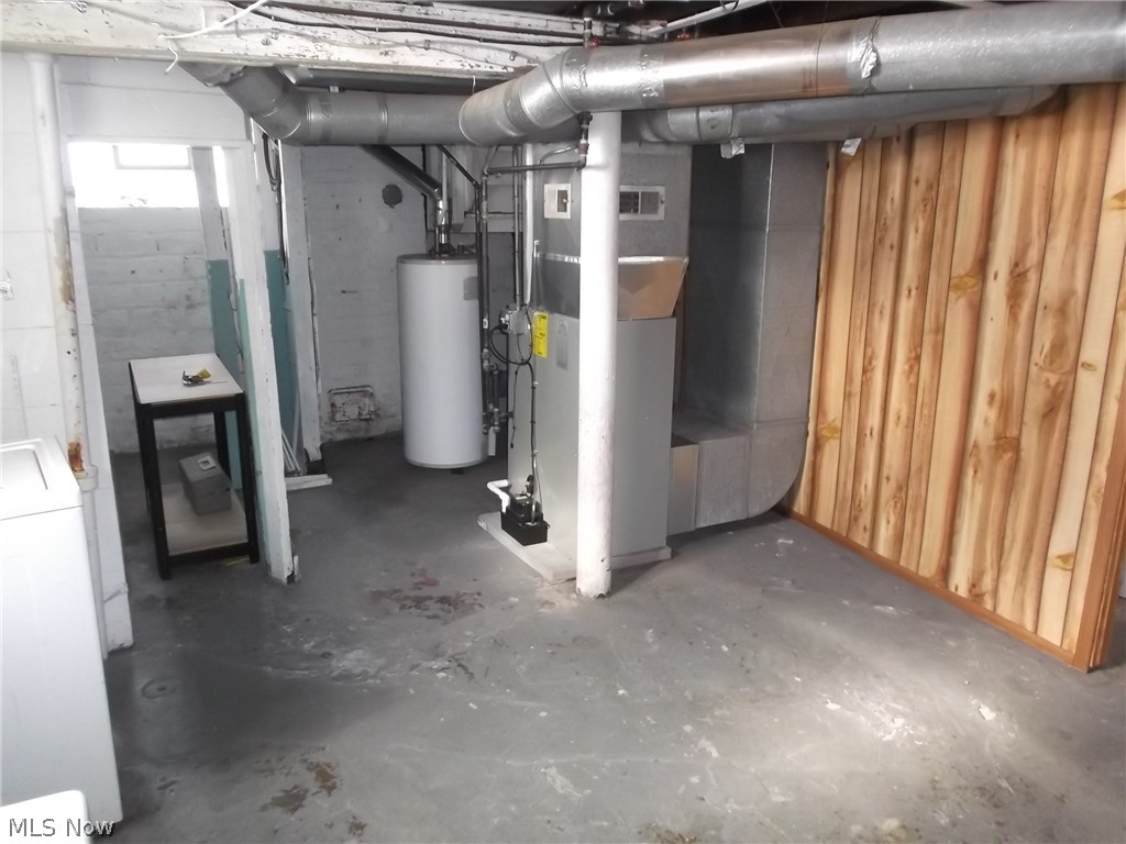 4143 Valley Road Cleveland, OH 44109 - Photo 25 of 28