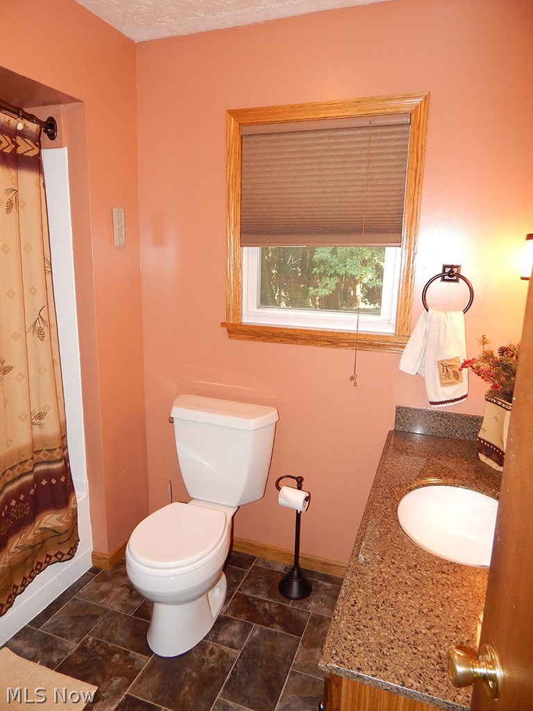 4390 Copley Road Akron, OH 44321 - Photo 10 of 25