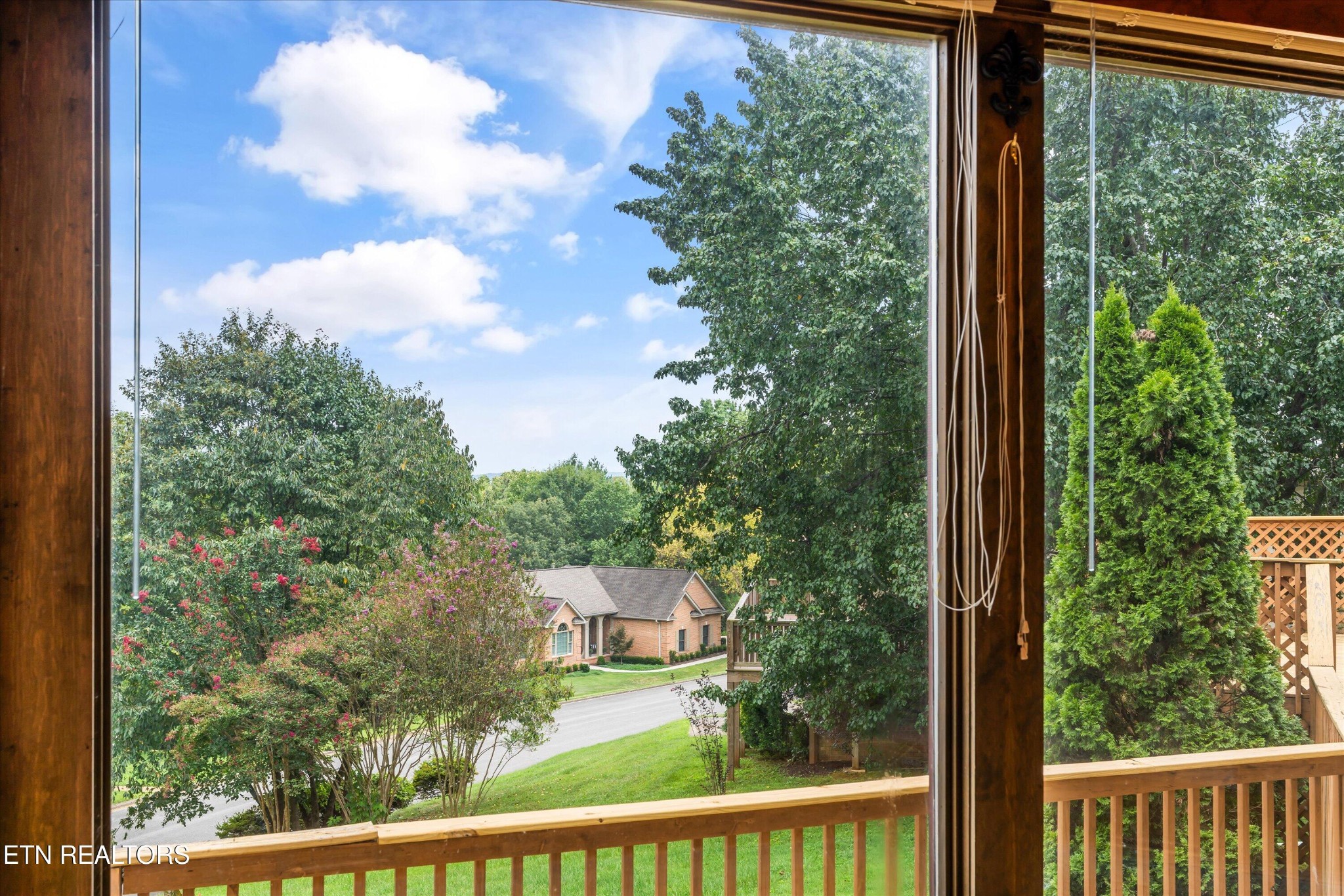 411 Orchard Knob Road Clinton, TN 37716 - Photo 20 of 40 Gallery Image 20