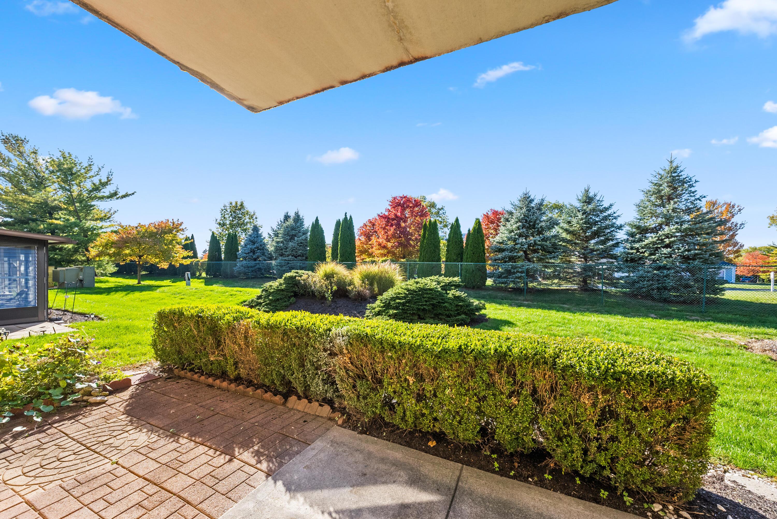 5885 Beechcroft Road, Unit 108 Columbus, OH 43229 - Photo 15 of 23 DSC09328