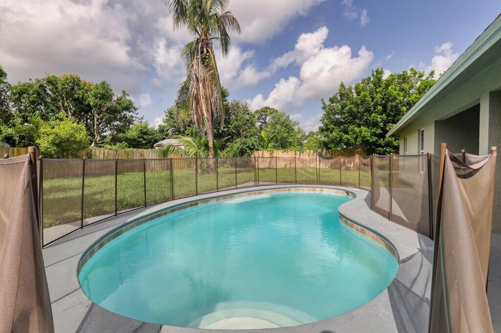 6900 2nd Street Jupiter, FL 33458 - Photo 18 of 24 Pool R.jpeg-SMALL