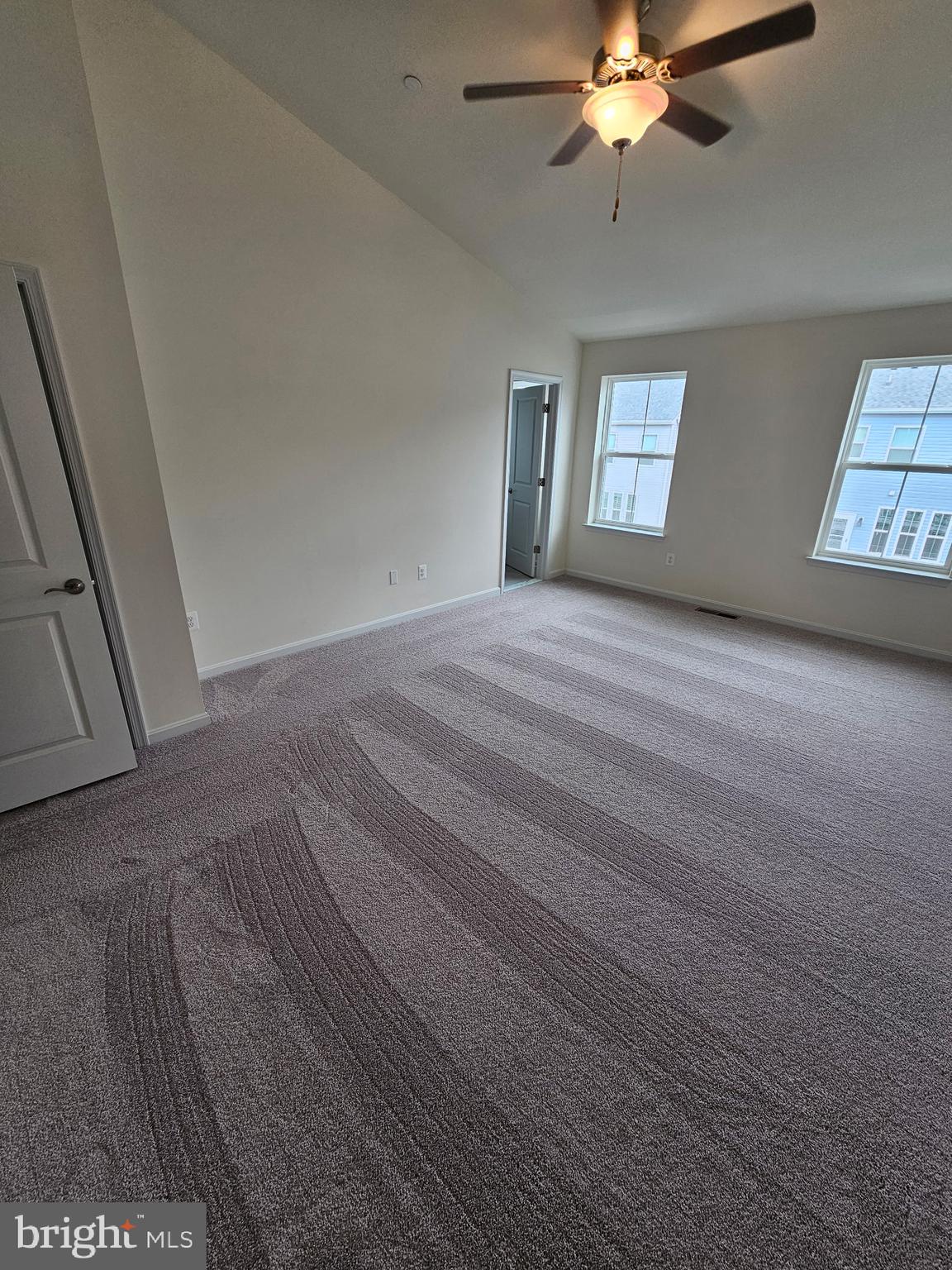 7304 Roxy Run, Unit 8 Clinton, MD 20735 - Photo 20 of 27 a view of a livingroom with a window