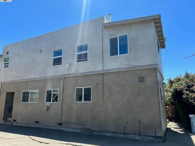 $2,200 | Ocean View, Berkeley, CA 94710