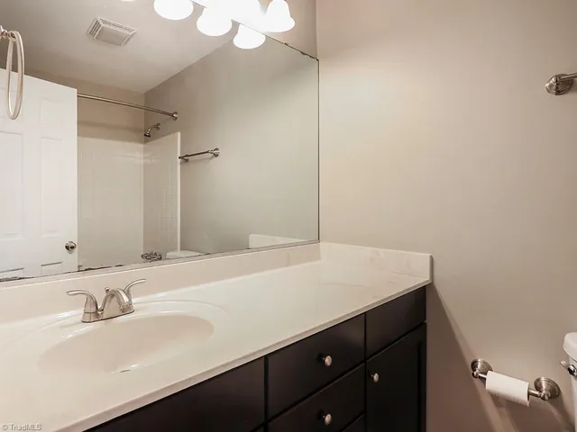 $2,400 | 6 Covent Garden Court, Greensboro, NC 27455