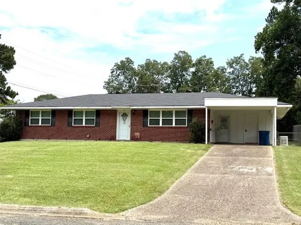 $140,000 | 104 Oak Street, Homer, LA 71040
