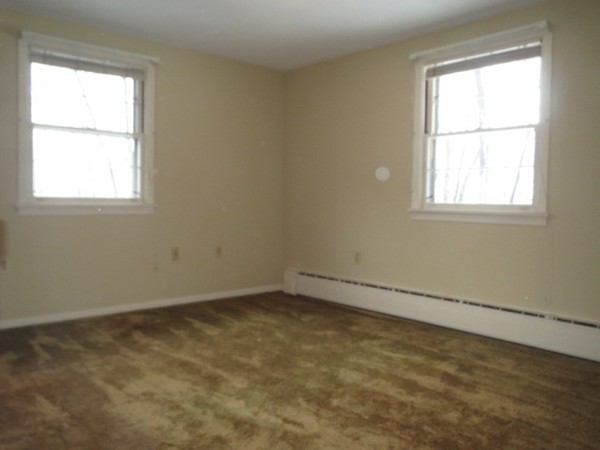 80 Bircham Street Springfield, MA 01104 - Photo 13 of 30 Gallery Image 13