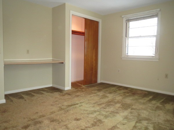 80 Bircham Street Springfield, MA 01104 - Photo 14 of 30 Gallery Image 14