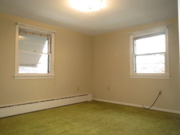 80 Bircham Street Springfield, MA 01104 - Photo 15 of 30 Gallery Image 15