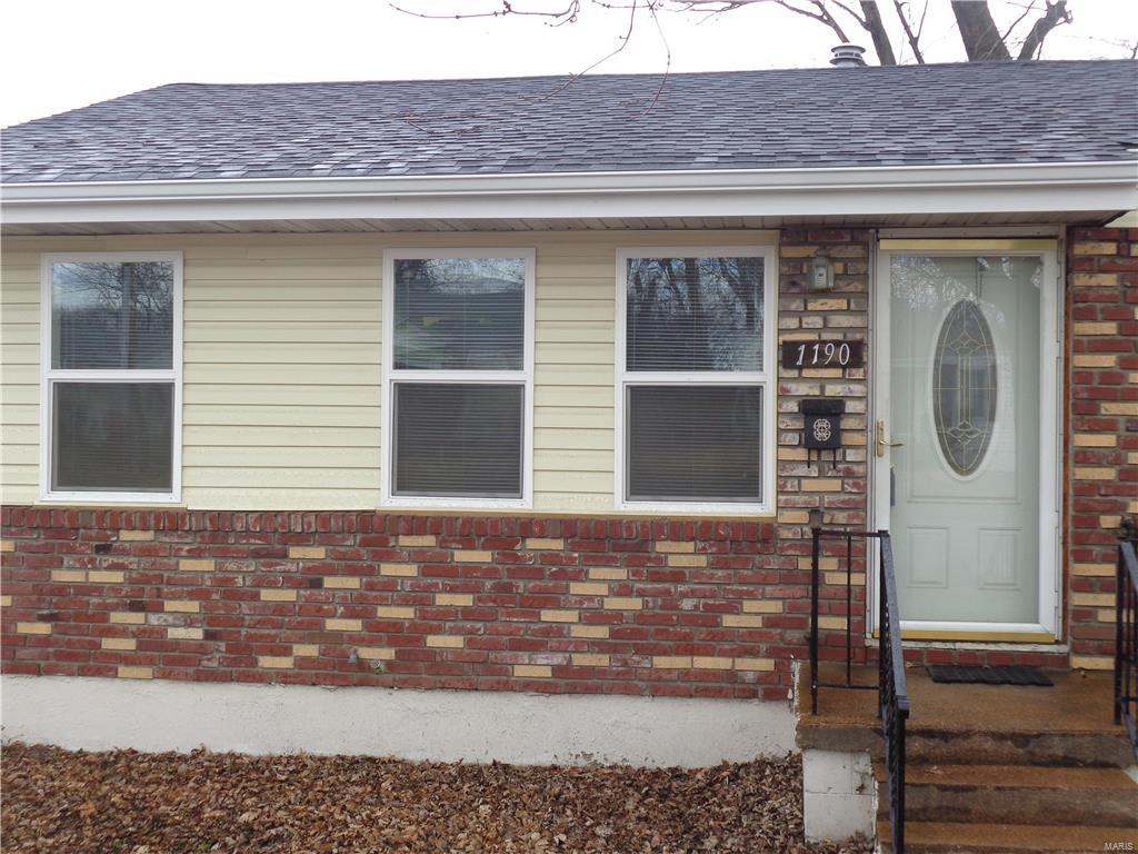 1190 Patterson Road Florissant, MO 63031 - Photo 3 of 46