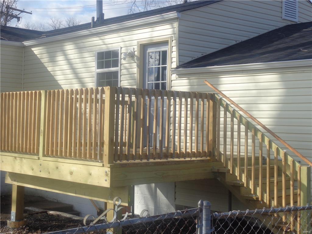 1190 Patterson Road Florissant, MO 63031 - Photo 8 of 46