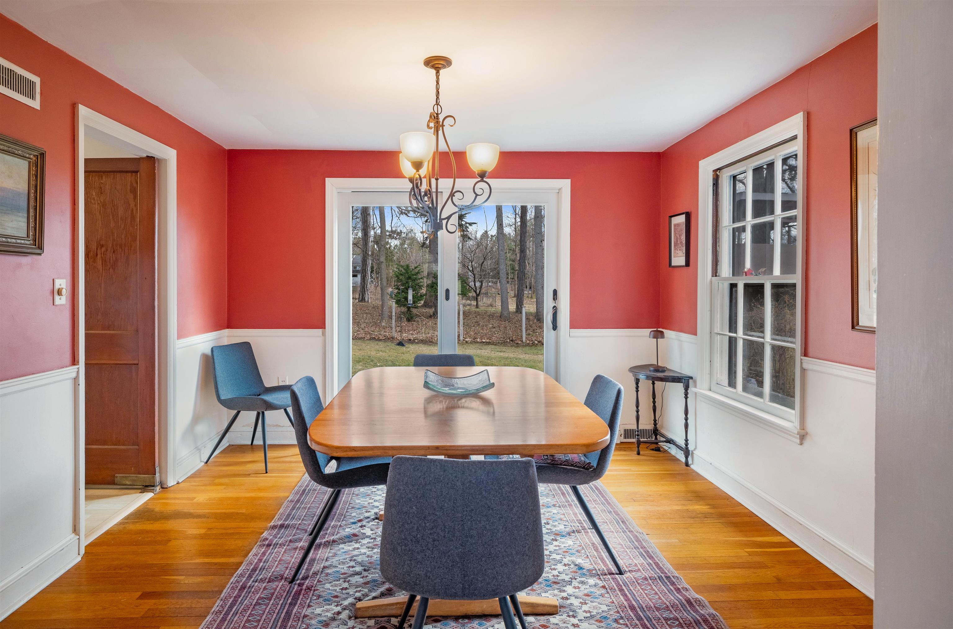 21 Colonial Square Burlington, VT 05401 - Photo 11 of 26