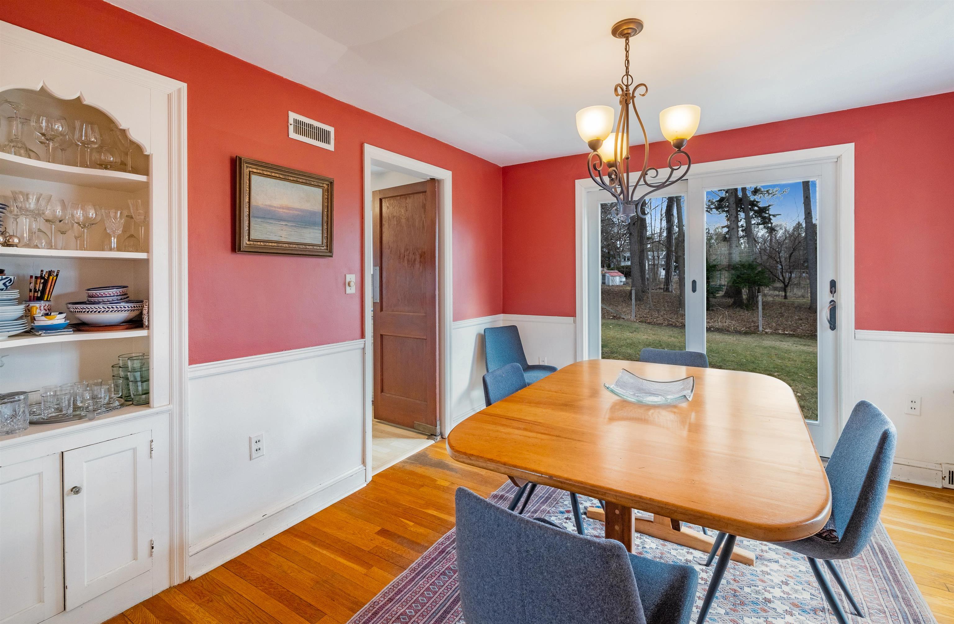 21 Colonial Square Burlington, VT 05401 - Photo 12 of 26