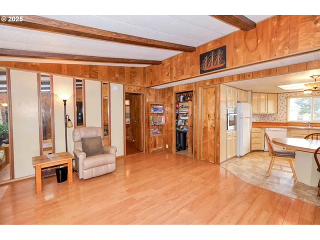 $168,000 | 1411 Northwest 9th Court, McMinnville, OR 97128