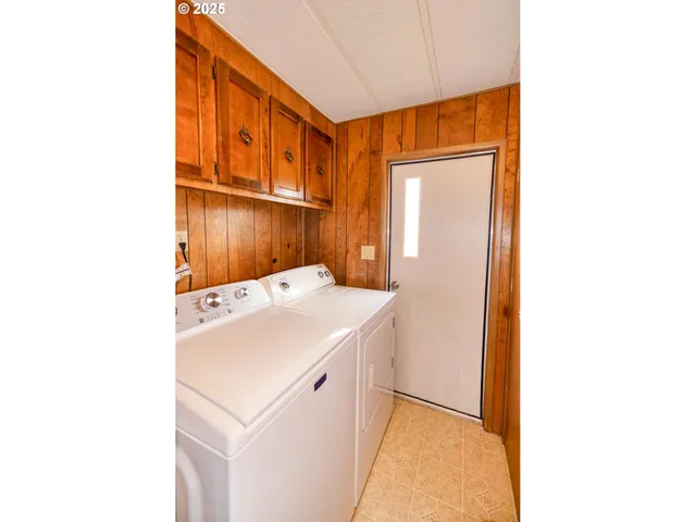 $168,000 | 1411 Northwest 9th Court, McMinnville, OR 97128