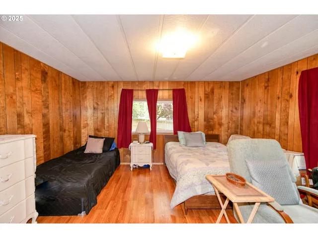 $168,000 | 1411 Northwest 9th Court, McMinnville, OR 97128